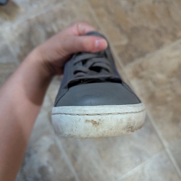 Men's Grey Lacoste Tennis Shoes - Picture 5 of 16